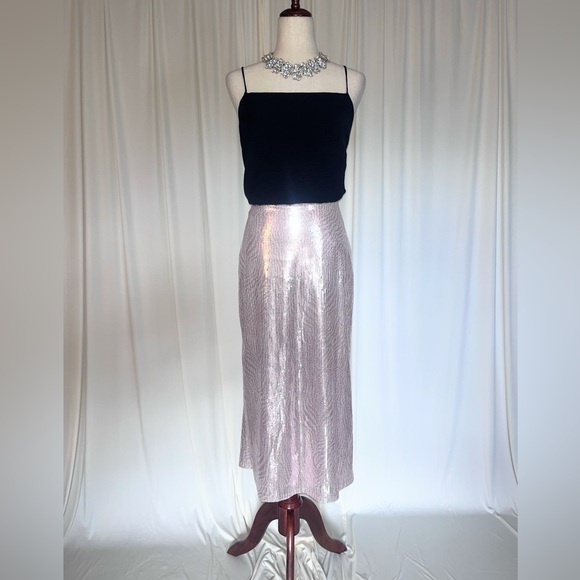 Michael Kors Elegant Pale Pink Zebra Print Sequin Midi Pencil Skirt - Picture 2 of 5